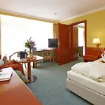 Hotel Thermenhotel Apollo 4*