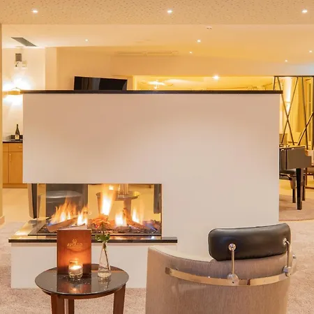 Thermenhotel Apollo 바트푸징