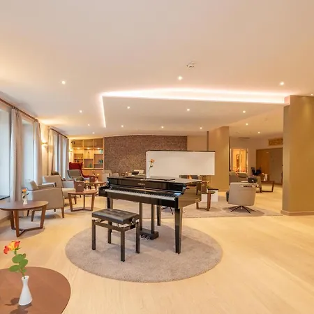 Thermenhotel Apollo 호텔 4*